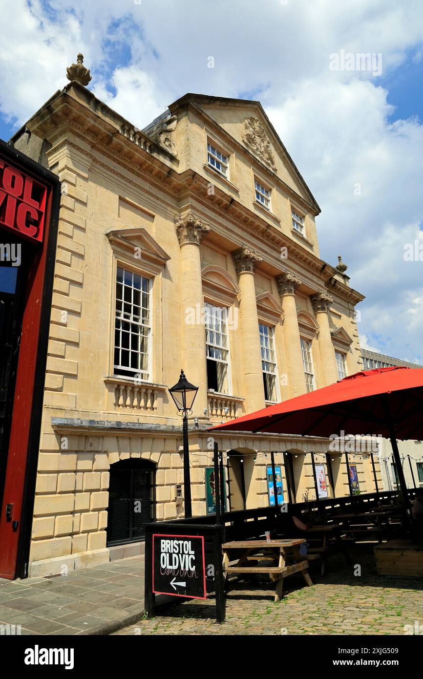Old vic theatre bristol hi-res stock photography and images - Alamy