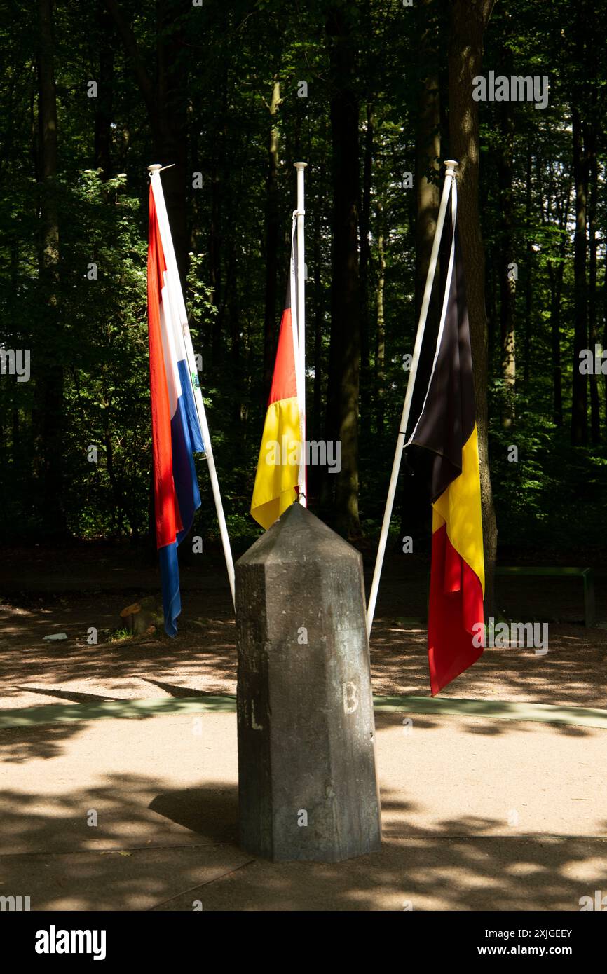 Netherlands belgium germany tripoint hi-res stock photography and ...