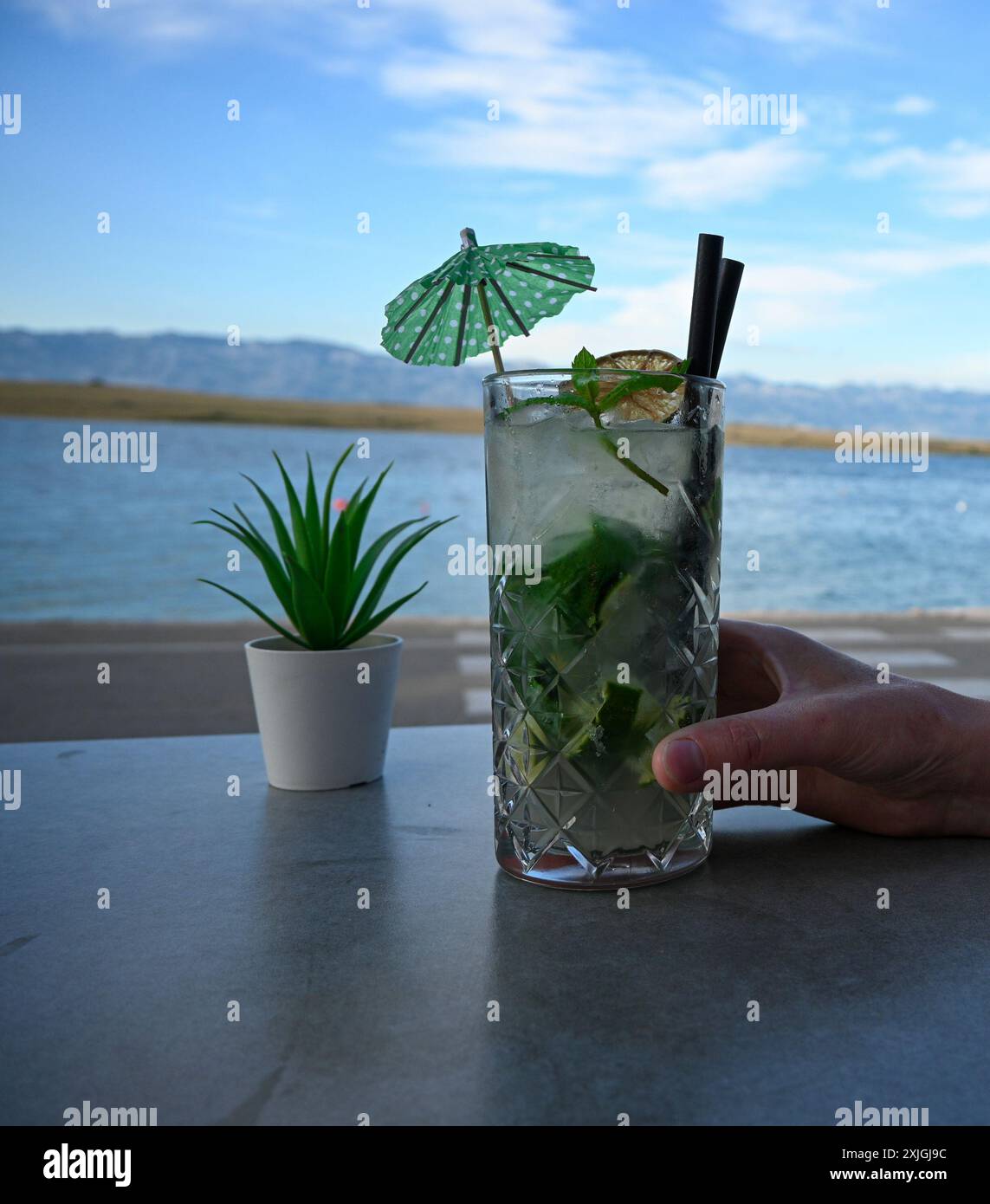 Cocktail umbrella on bar hi-res stock photography and images - Alamy