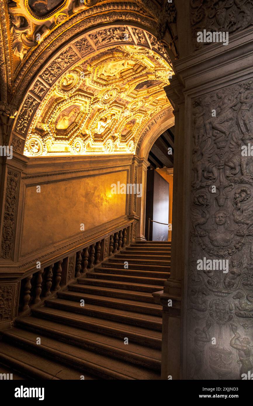 Art decorations inside the Doge's Palace, Venice Stock Photo - Alamy