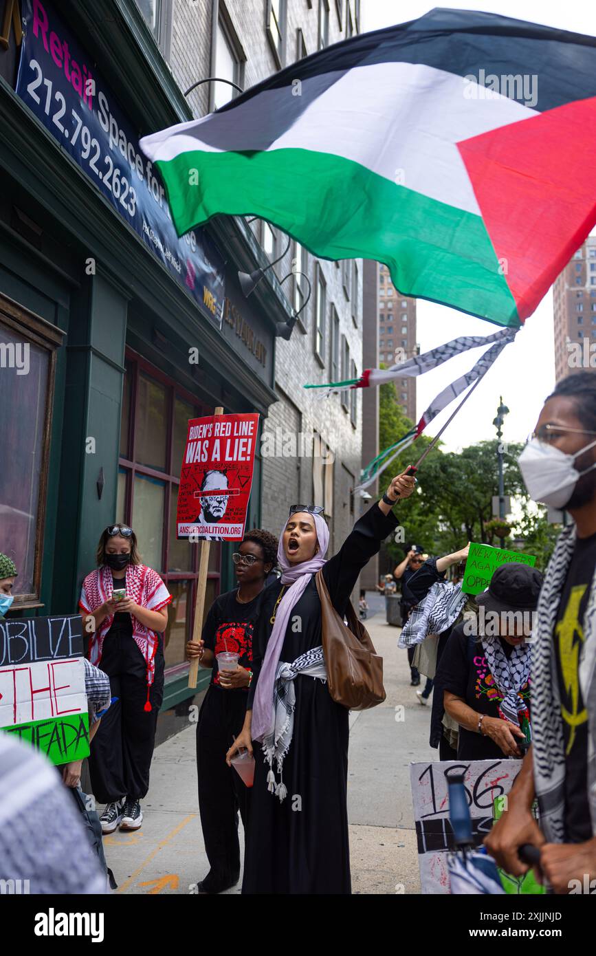Student Intifada Visuals of war hi-res stock photography and images - Alamy