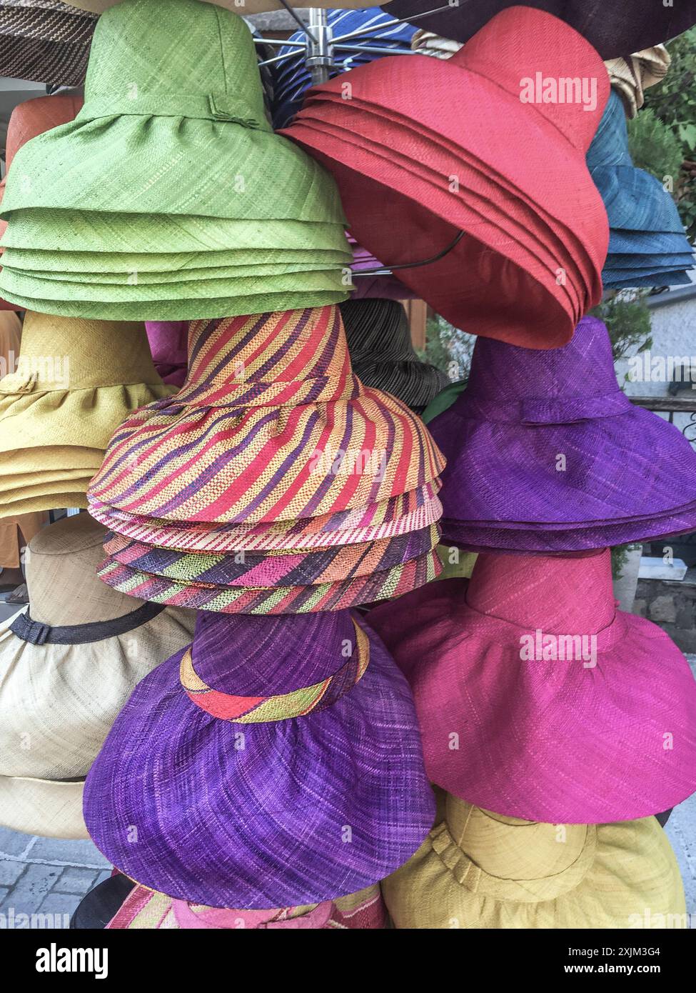 Variety of straw hats hi-res stock photography and images - Alamy