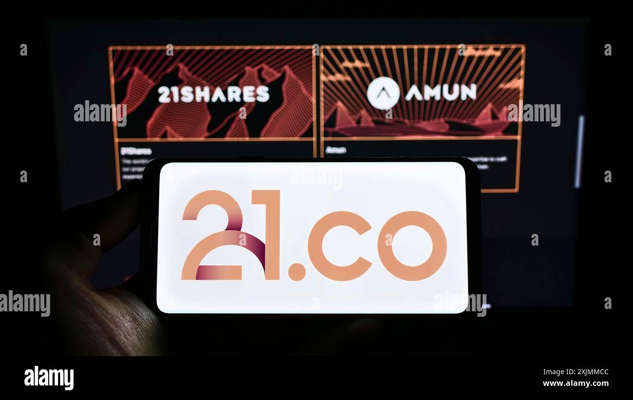 Amun crypto hi-res stock photography and images - Alamy