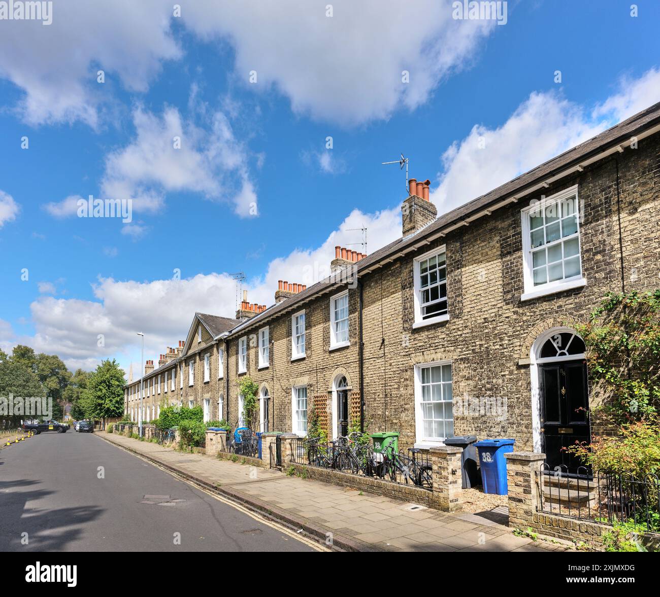 Terraced cottages on Orchard Street, Cambridge, England. Stock Photo