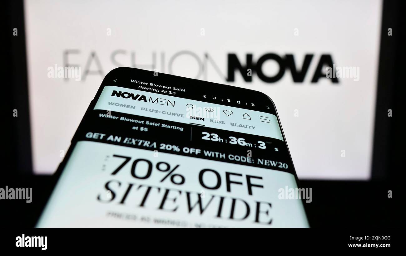 Fashion nova logo hi res stock photography and images Alamy