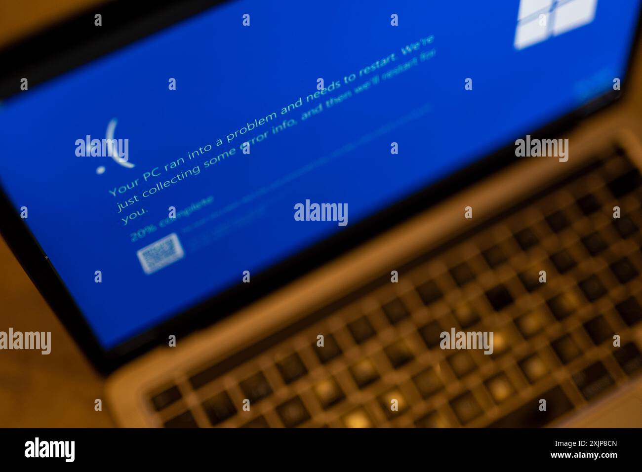 Zagreb, Croatia. 19th July, 2024. Photo taken on July 19, 2024. in Zagreb, Croatia shows a blue error screen, also known as the 'Blue Screen of Death' (BSOD) on a laptop screen. Millions of Windows users across the globe today experienced the Blue Screen of Death (BSOD) error which caused the system to suddenly shut down or restart. Photo: Igor Kralj/PIXSELL Credit: Pixsell/Alamy Live News Stock Photo