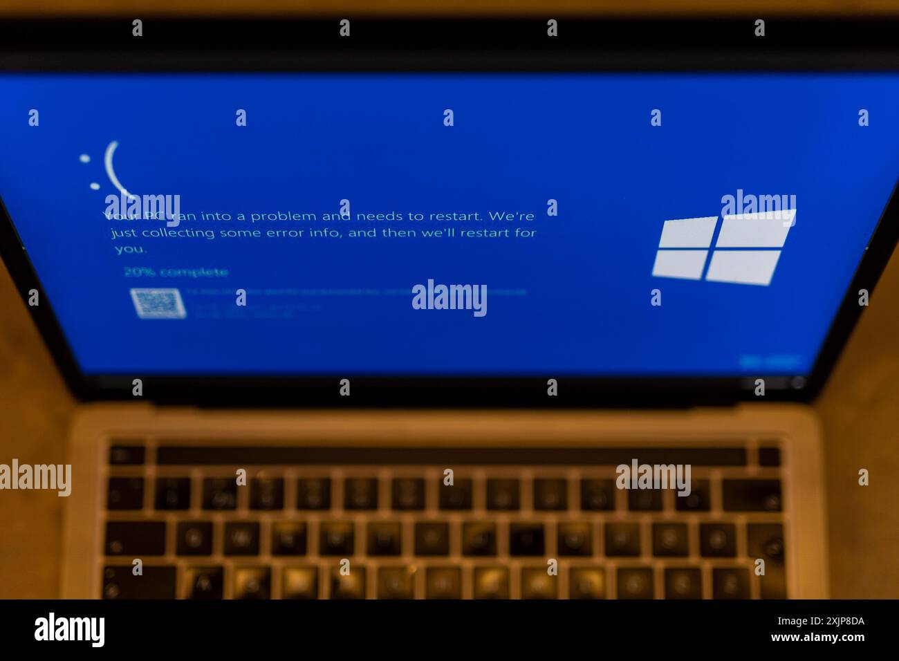 Zagreb, Croatia. 19th July, 2024. Photo taken on July 19, 2024. in Zagreb, Croatia shows a blue error screen, also known as the 'Blue Screen of Death' (BSOD) on a laptop screen. Millions of Windows users across the globe today experienced the Blue Screen of Death (BSOD) error which caused the system to suddenly shut down or restart. Photo: Igor Kralj/PIXSELL Credit: Pixsell/Alamy Live News Stock Photo