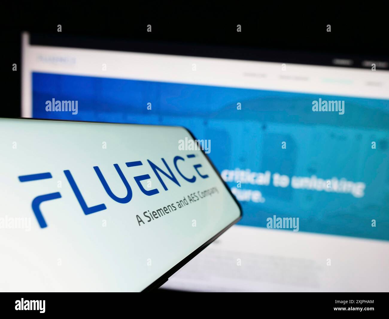 Fluence energy logo hi-res stock photography and images - Alamy