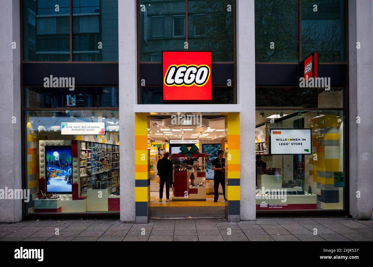 Toys shop lego hi res stock photography and images Alamy