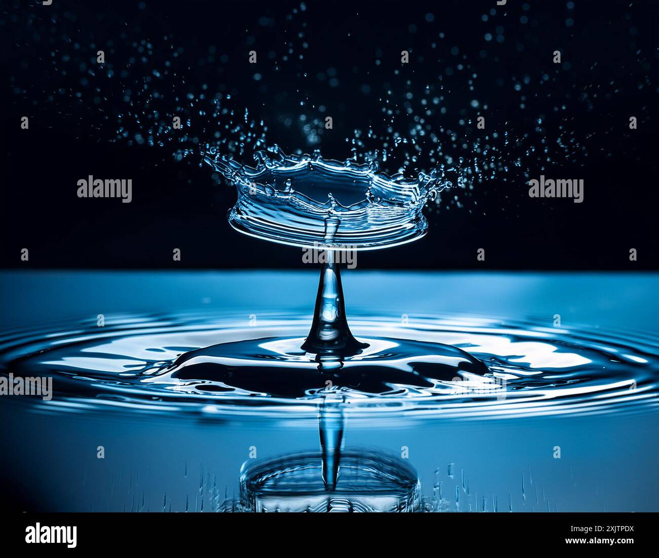 High-Speed Photography of Water Droplet Splash Creating a Crown Shape ...