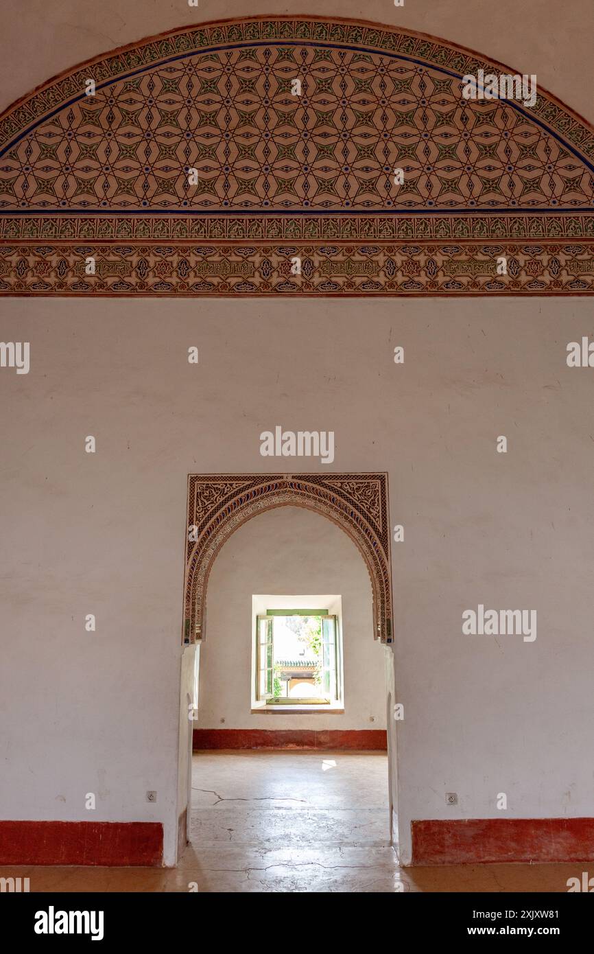 Wall decoration inside the Menara pavilion Stock Photo - Alamy