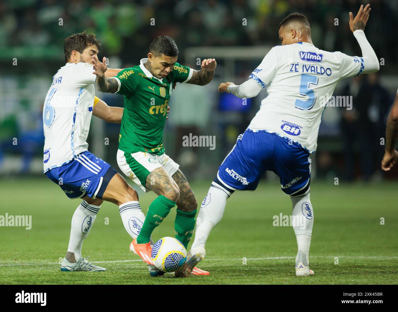 Escalações confirmadas: equipes alineadas