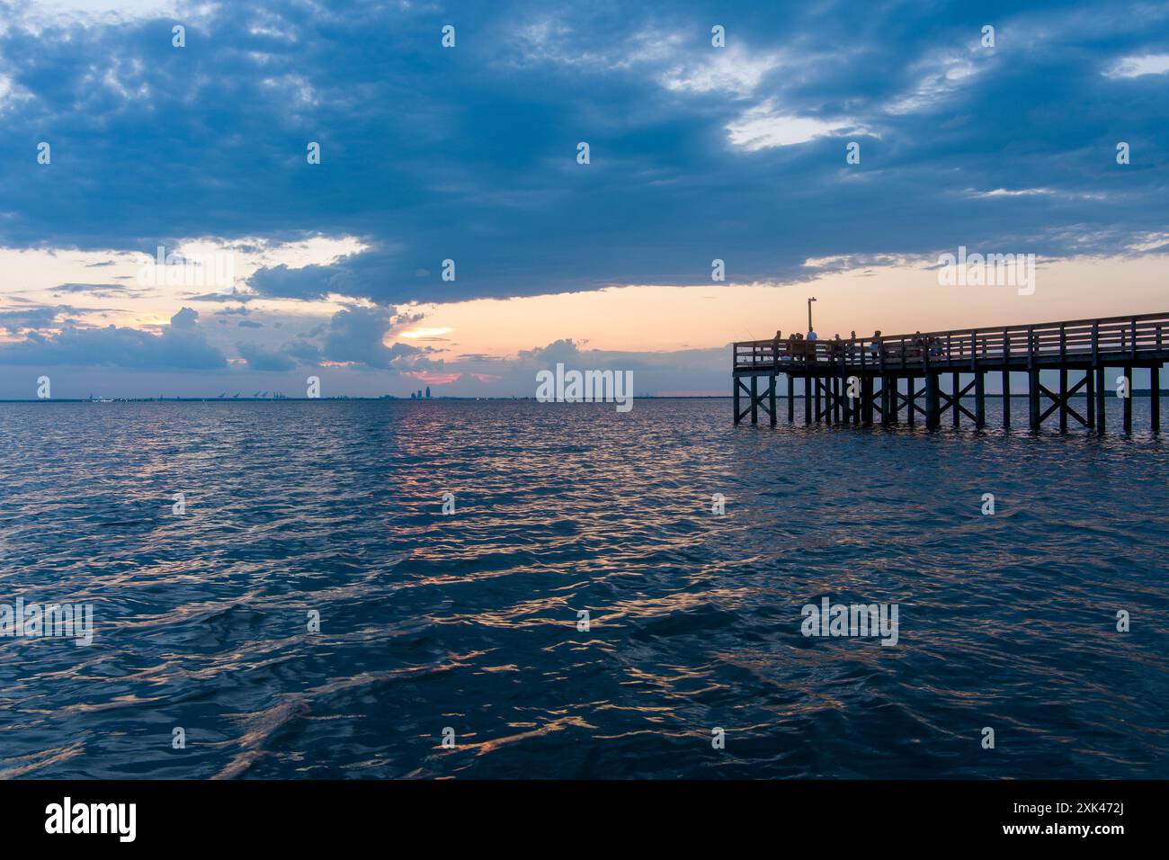Mobile Bay pier summer sunset in Daphne, Alabama Stock Photo - Alamy