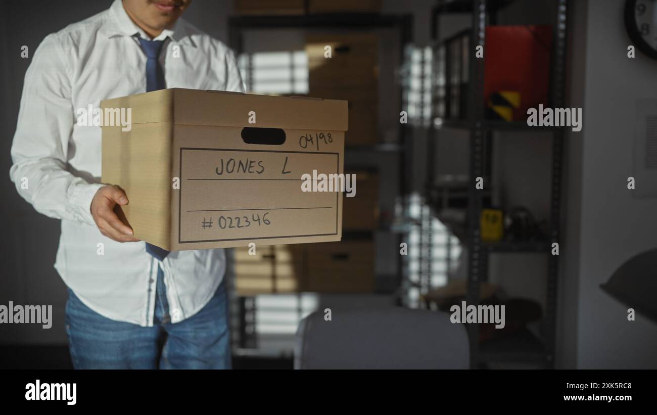 Active storage environment hi-res stock photography and images - Alamy