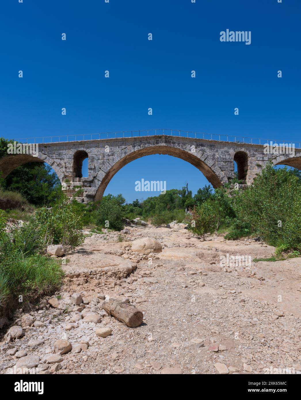 Pont Julien, near Bonnieux, Vaucluse, France. Stock Photo
