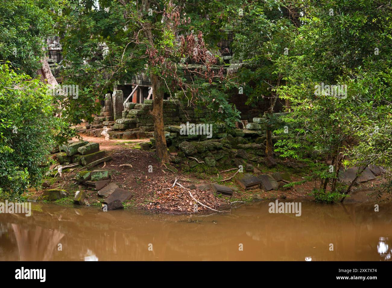 Banteay Kdei is a temple at Angkor, Cambodia. It is located southeast of Ta Prohm and east of Angkor Thom. Built in the late 12th to early 13th centur Stock Photo