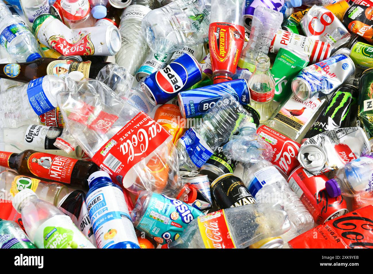 Mixed climate hi res stock photography and images Alamy