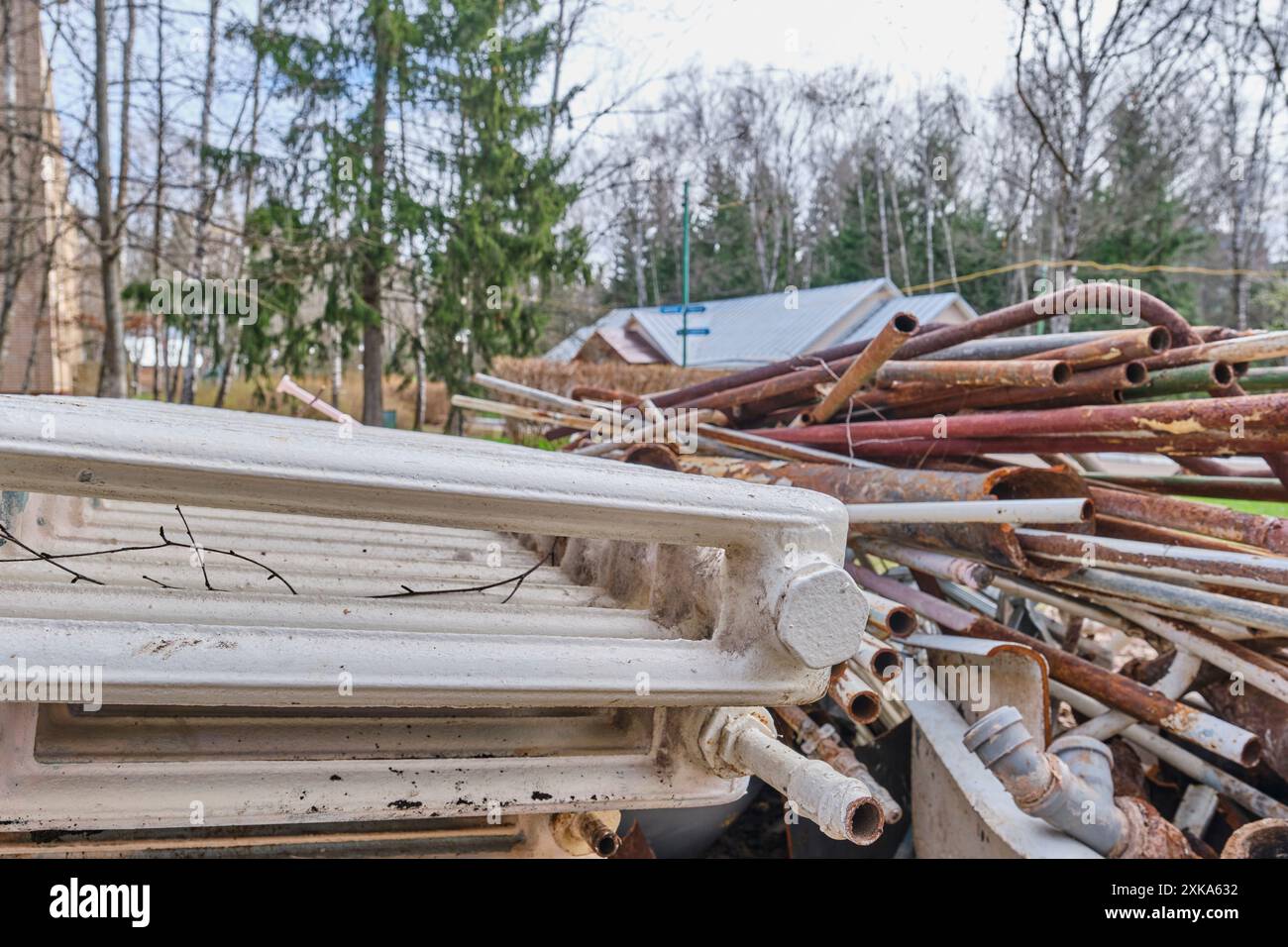 Pile of rusty radiators hi-res stock photography and images - Alamy