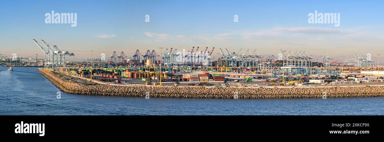 Entrence Container Port Wide angle view port entrance hi-res stock photography and images - Alamy