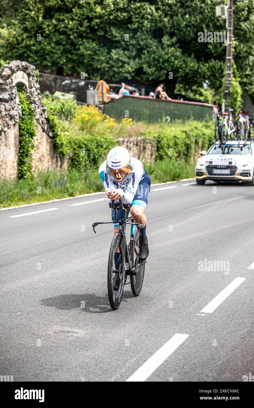 PHIL BAUHAUS of BAHRAIN VICTORIOUS cycling in the Tour de France Stage 7 TT  (Time Trial), between Nuits-Saints-Georges and Gevrey-Chamertain, 05/07/24  Stock Photo - Alamy
