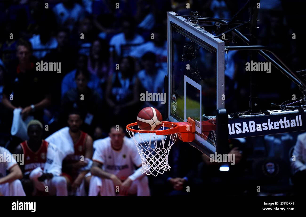 The ball goes straight into the basket during the 2024 USA Basketball Showcase at the O2 Arena