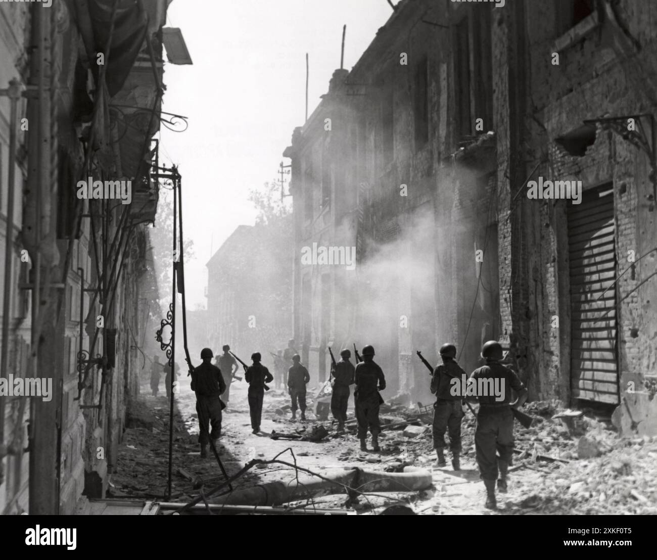 Italy us ww2 hi-res stock photography and images - Alamy