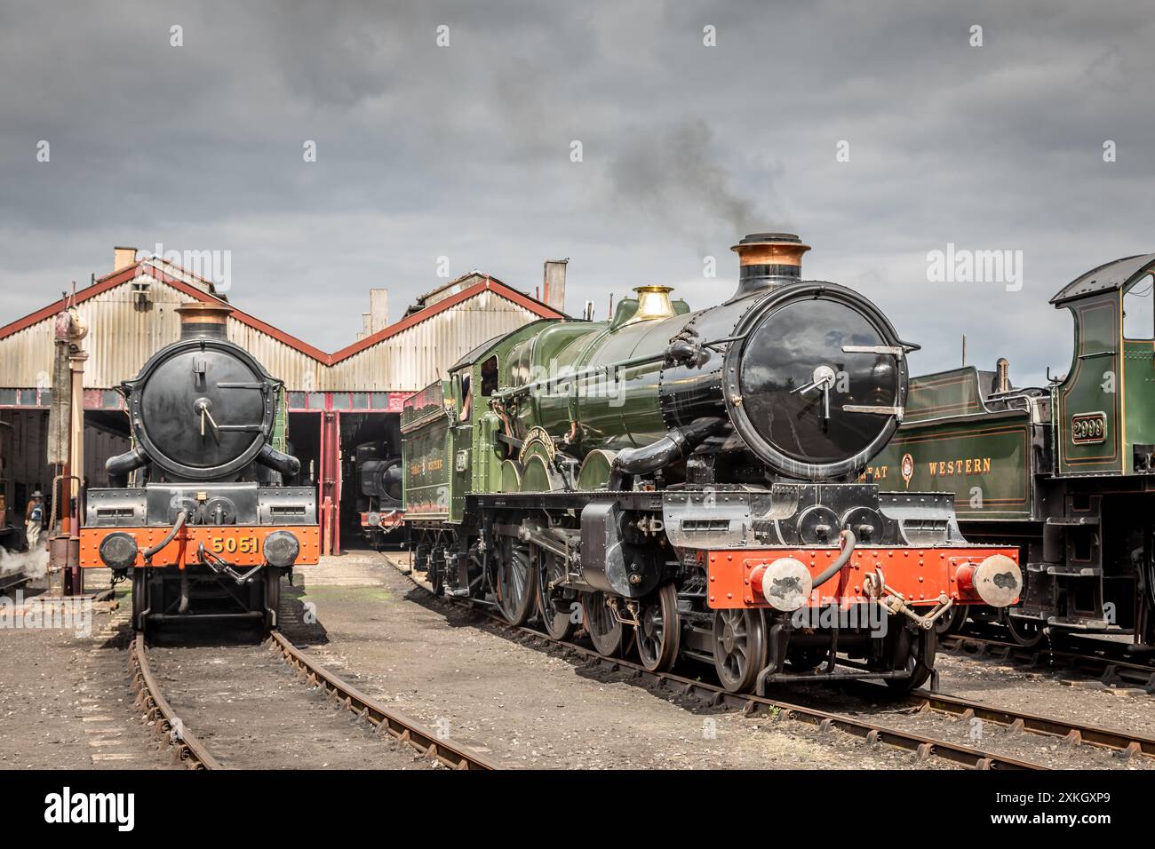 GWR 'Castle' class 4-6-0 No. 5051 'Drysllwyn Castle' and 'Pendennis Castle', Didcot Railway Centre, Oxon. Stock Photo