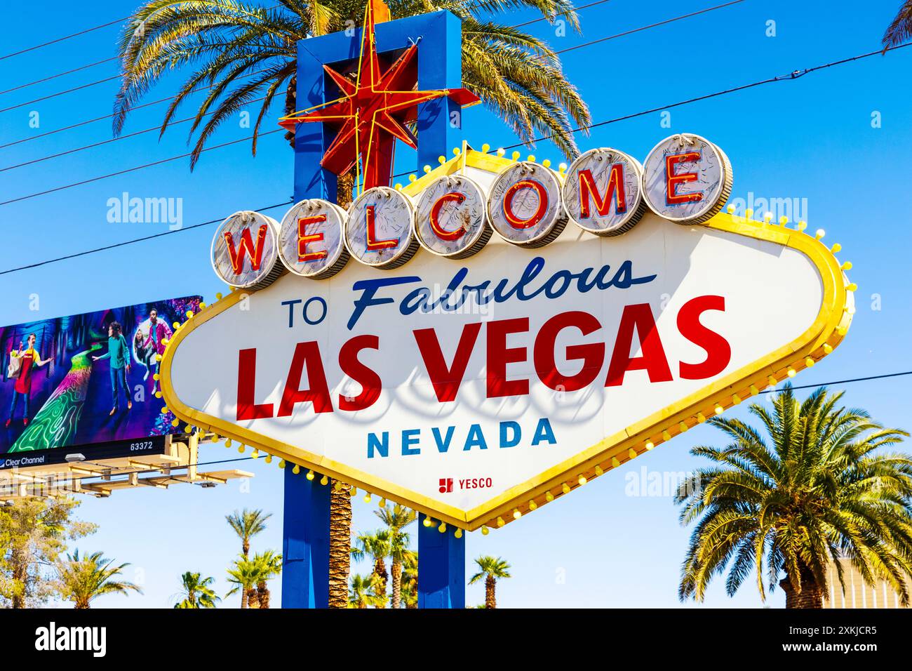 Landmark Welcome to Fabulous Las Vegas sign designed by Betty Willis, Las Vegas Boulevard, Nevada, USA Stock Photo