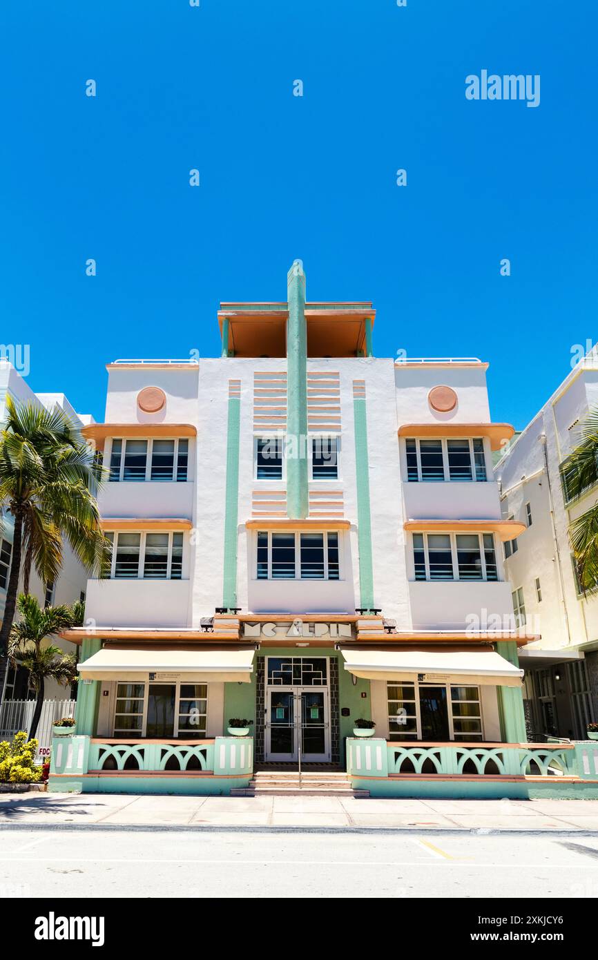 Pastel art deco building of the Hilton Grand Vacations Club McAlpin Ocean Plaza Hotel, Ocean Drive, Miami Beach, Florida, USA Stock Photo