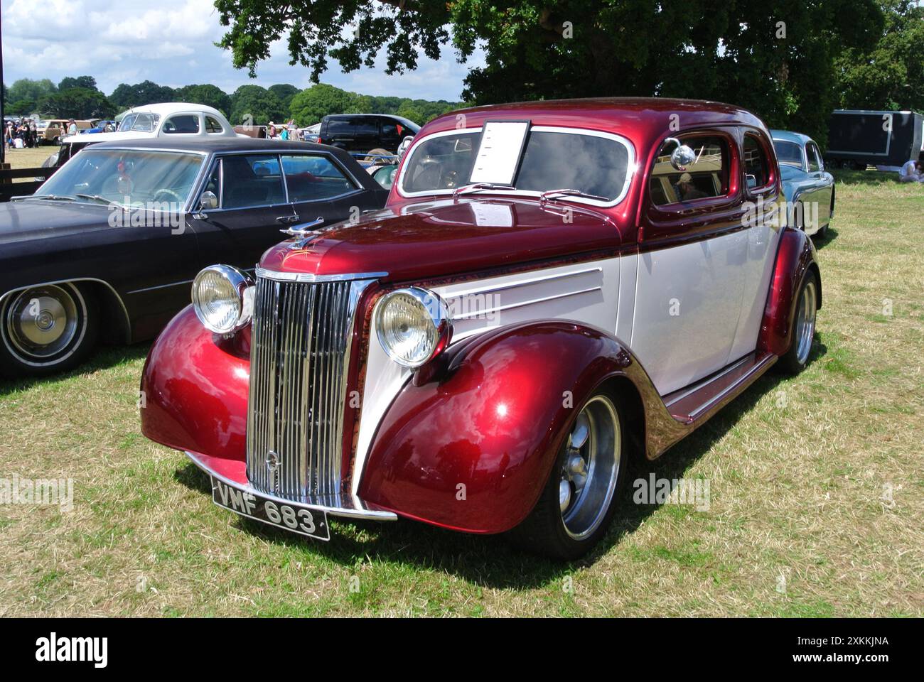 Ford v8 pilot 1950 hi-res stock photography and images - Alamy