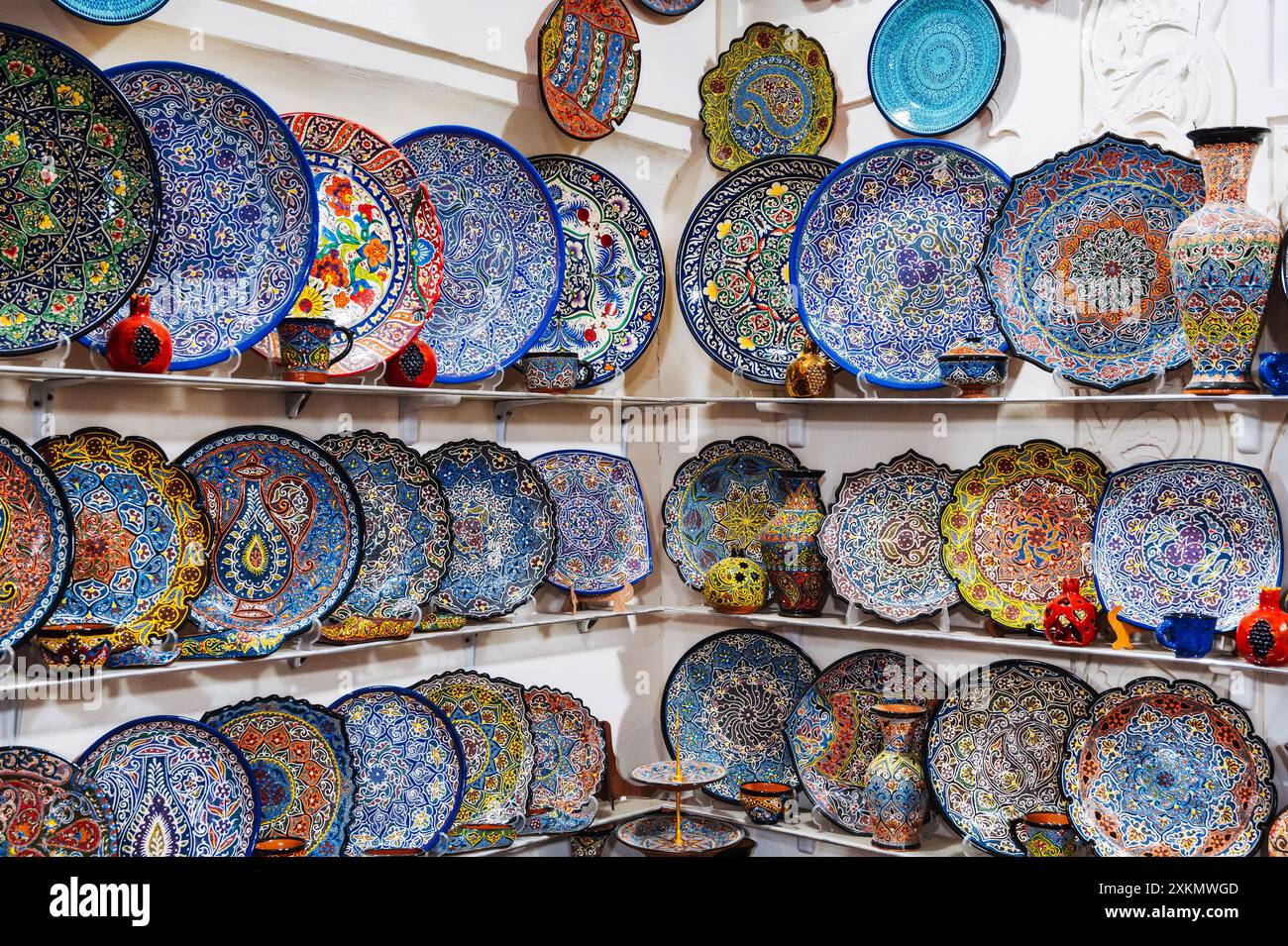 Arabic uzbek handmade ceramic hi-res stock photography and images - Alamy