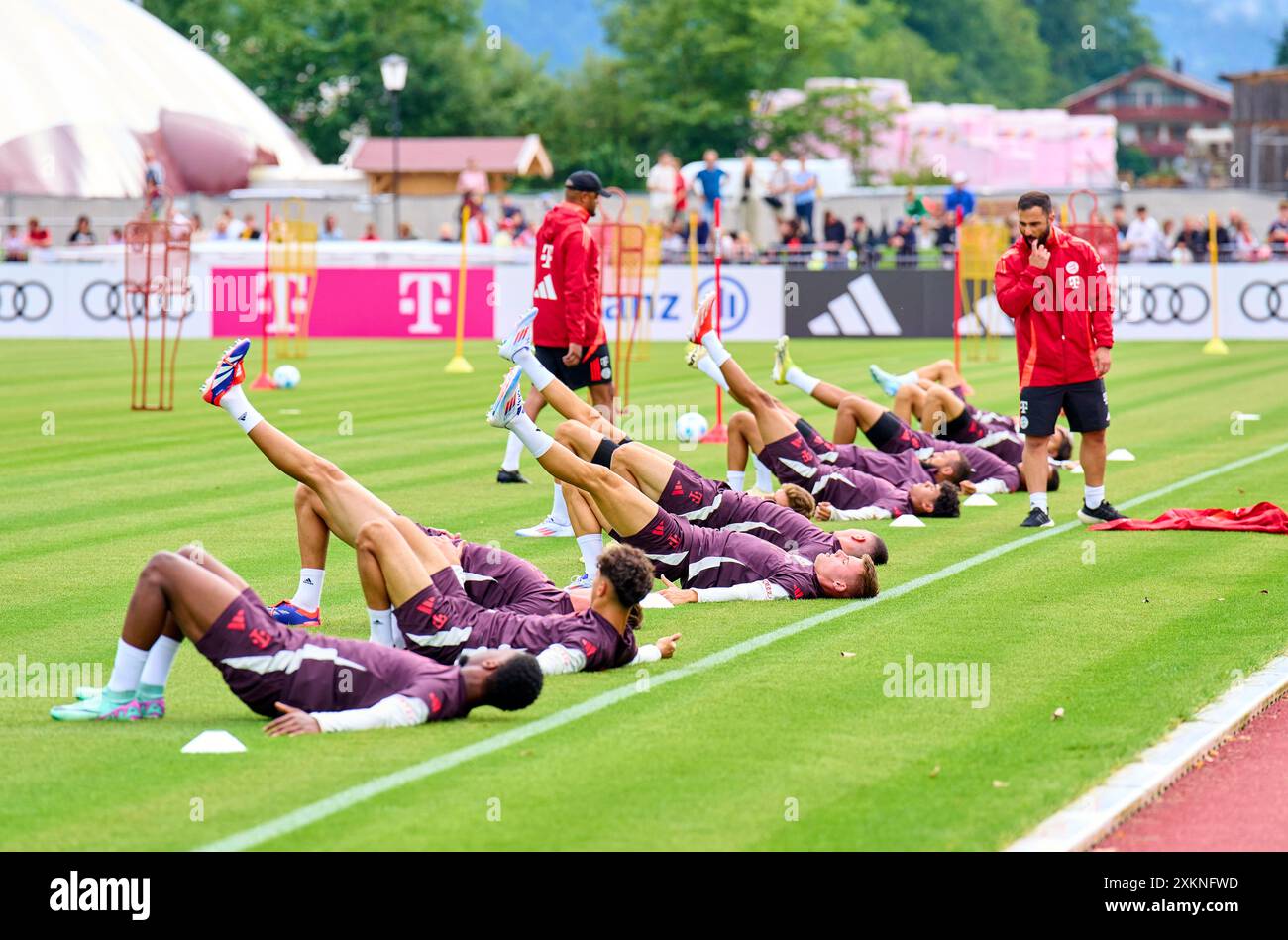 Rottach Egern, Germany. 22nd July, 2024. FCB team at the FC BAYERN MueNCHEN Training Camp 1.German Soccer League, in Rottach-Egern, Tegernsee, July 22, 2024 Season 2024/2025, FCB, Photographer: ddp images/star-images Credit: ddp media GmbH/Alamy Live News Stock Photo