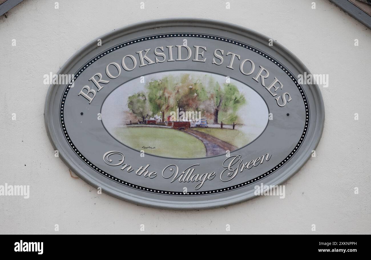 Brookside stores hi-res stock photography and images - Alamy