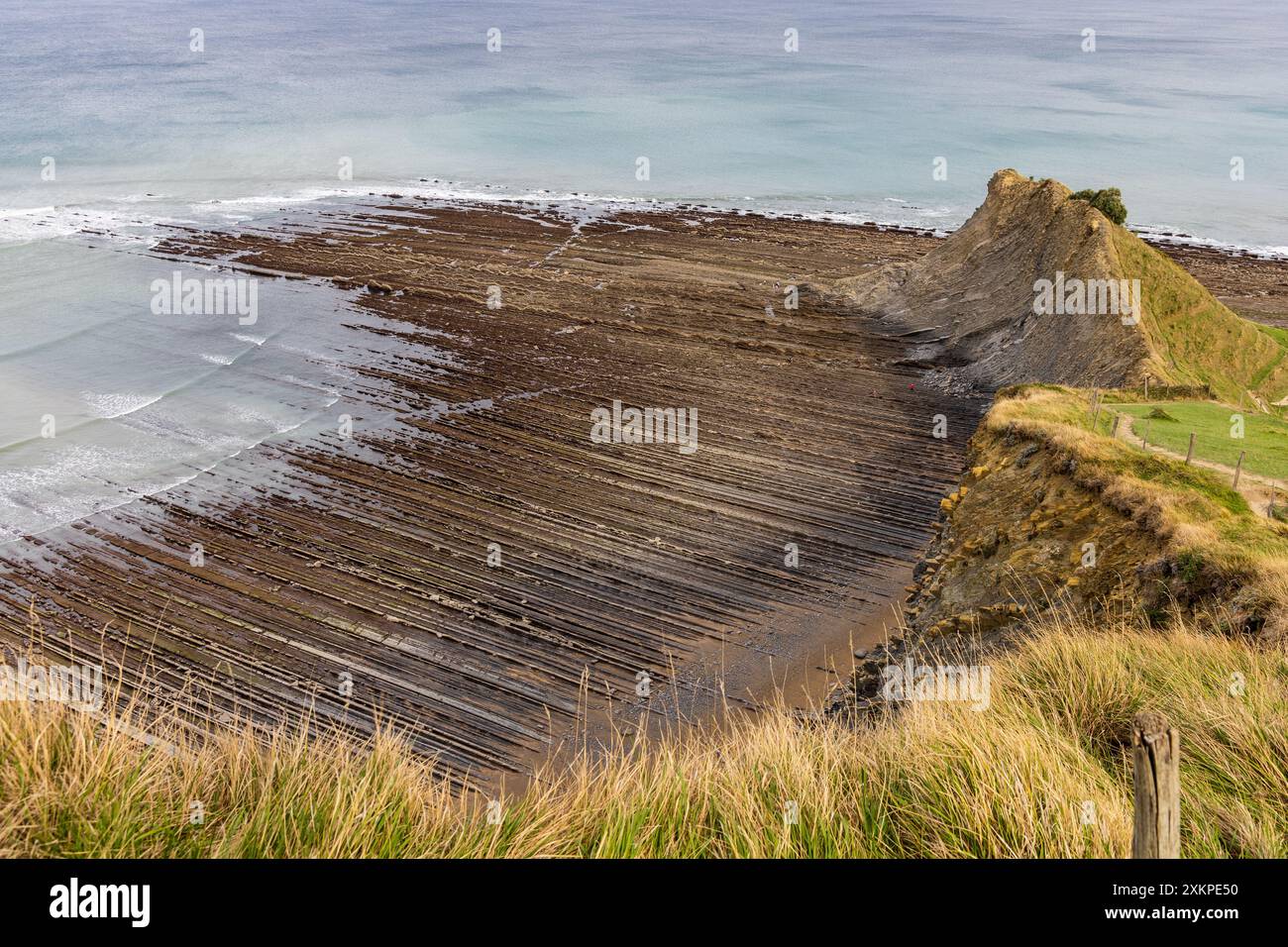 Sakoneta tidal platform hi-res stock photography and images - Alamy