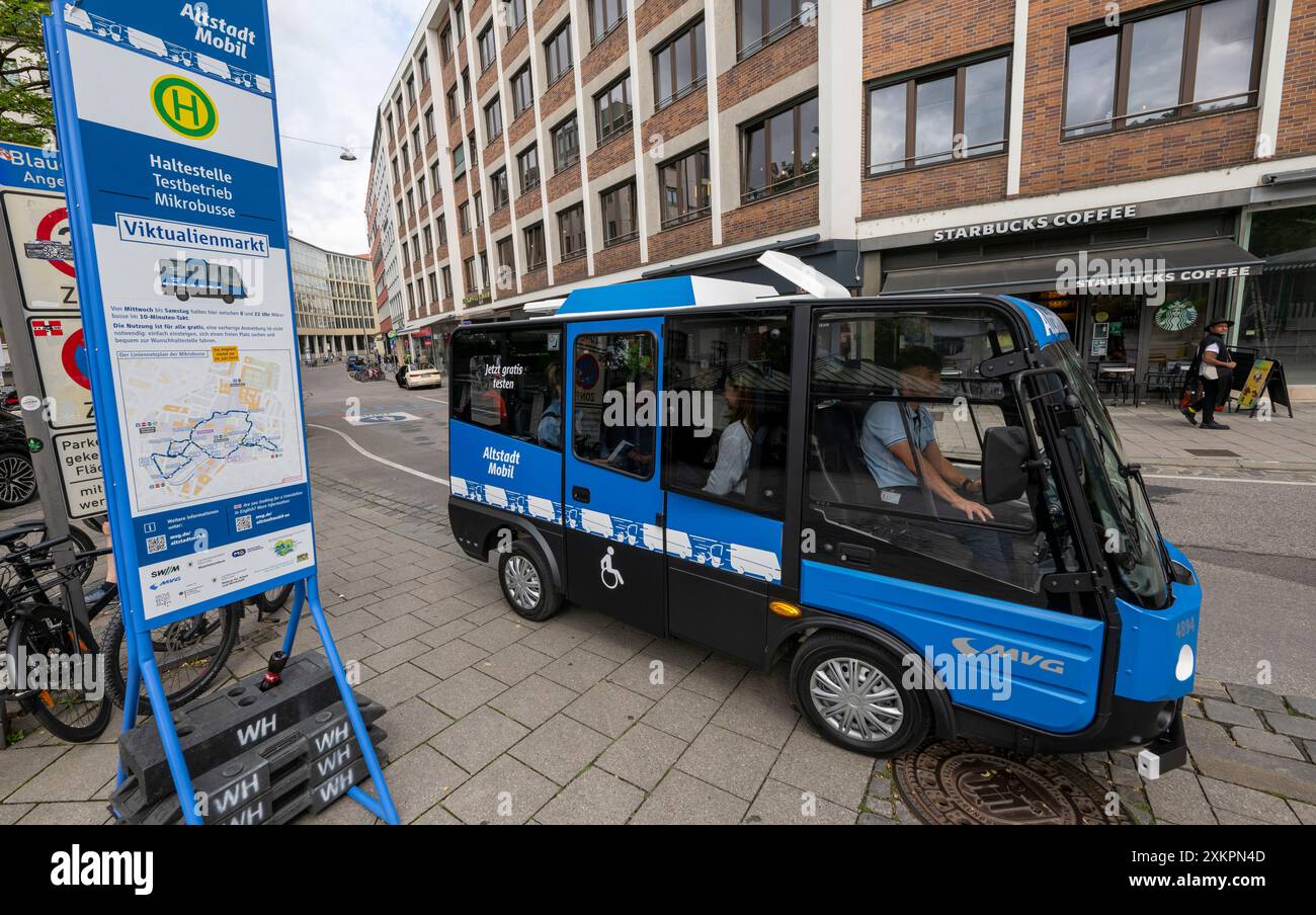 Microbuses hi-res stock photography and images - Alamy