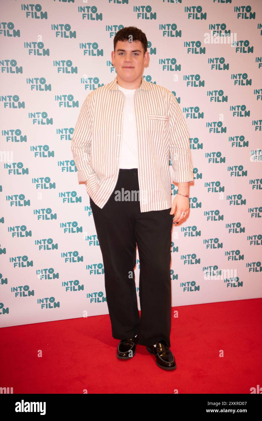 tobie-donovan-at-the-into-film-awards-2024-at-the-odeon-luxe-leicester
