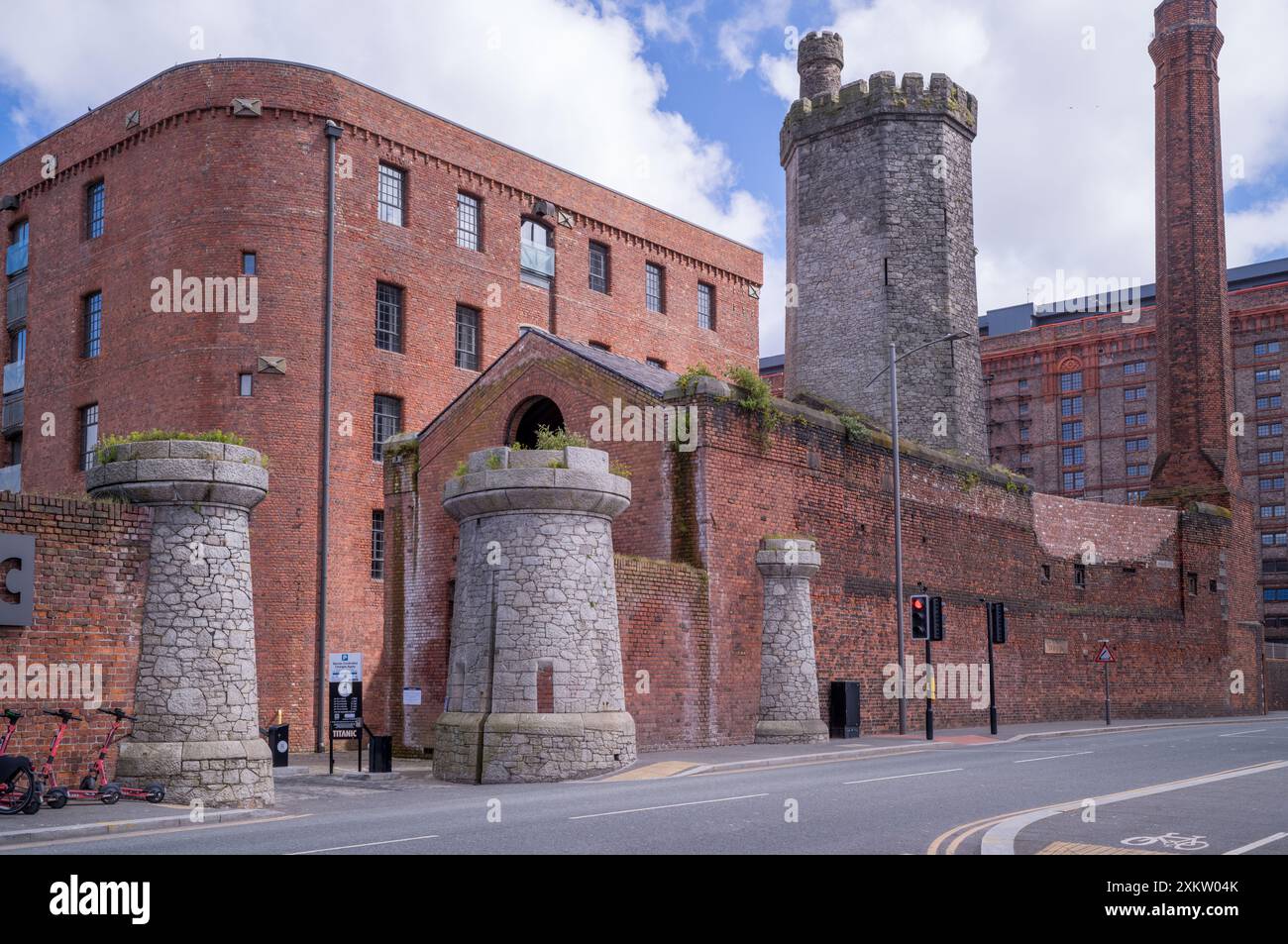 Tobacco warehouse liverpool hi-res stock photography and images