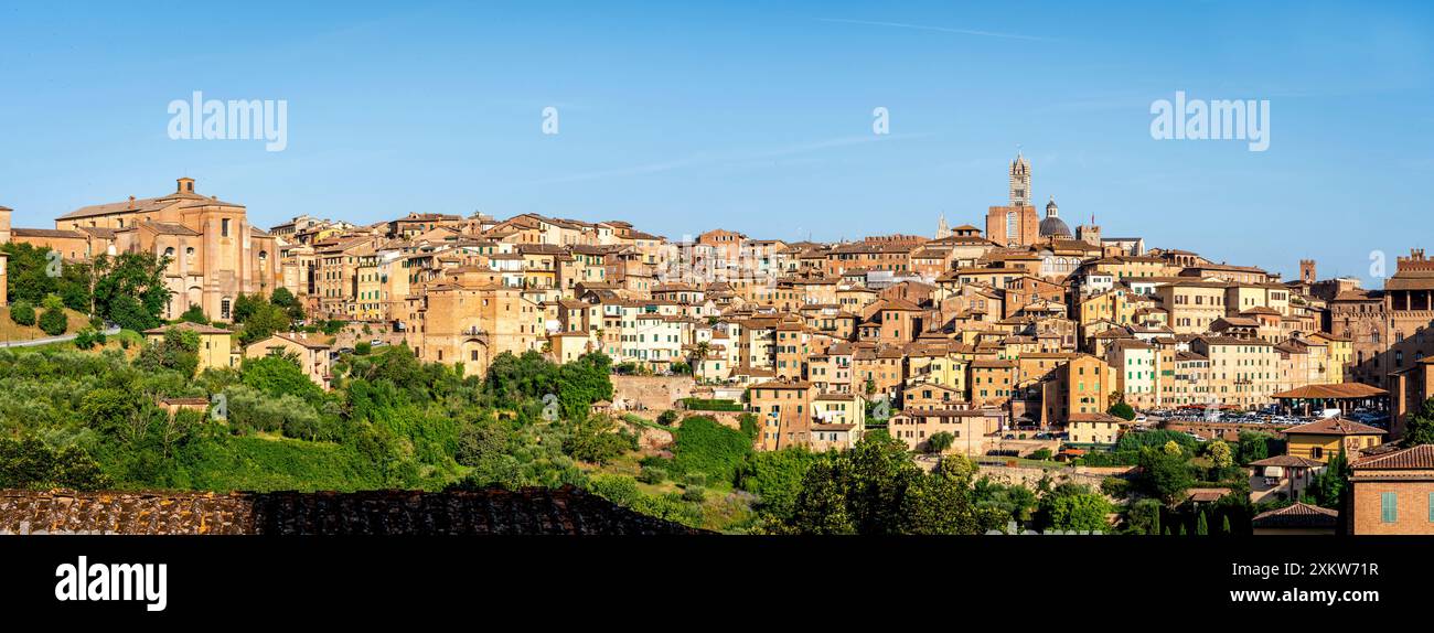 Tuscany panoramic scenery hi-res stock photography and images - Alamy