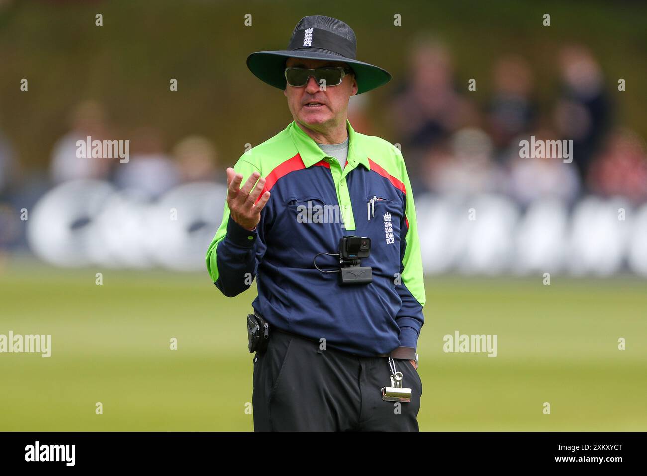 Durham County Rugby Referee Senior's Black Quest Training Trousers Durham County Rugby Referee Senior's Black Quest Training Trousers