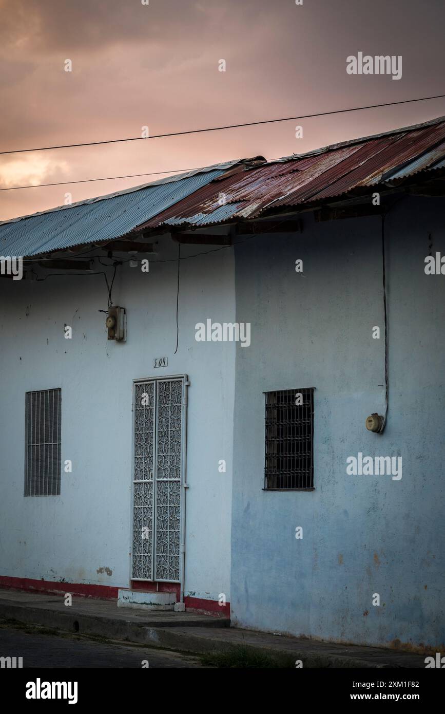 Facade detail of a olourful colonial style house in the city centre of Granada, Nicaragua Stock Photo