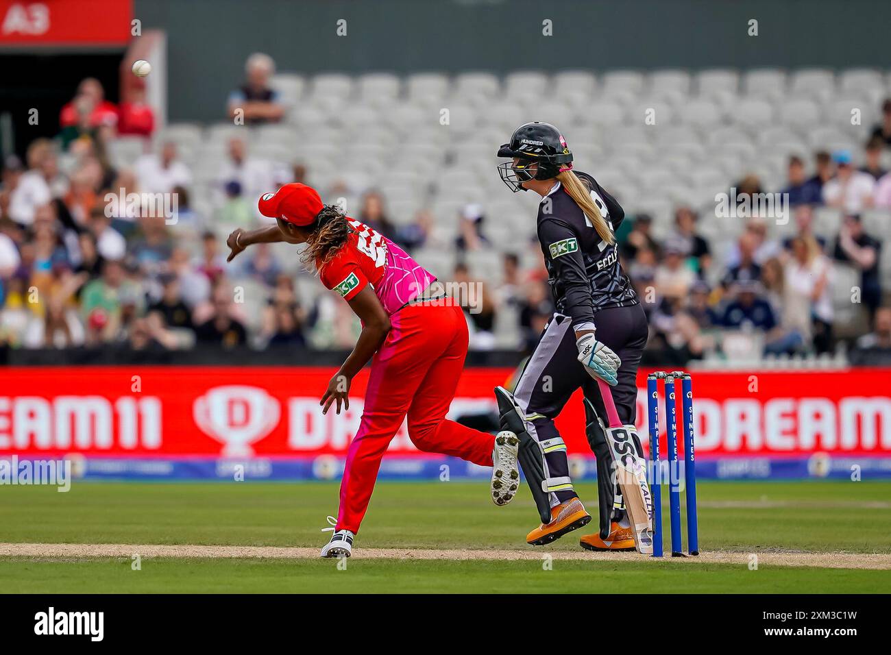 Old Trafford, Machester UK. Thursday 25th July, 2024. The Hundred: Manchester Originals Women Vs Welsh Fire Women at Emirates Old Trafford. Hayley Matthews bolwing her over during the game. Credit James Giblin/Alamy Live News. Stock Photo