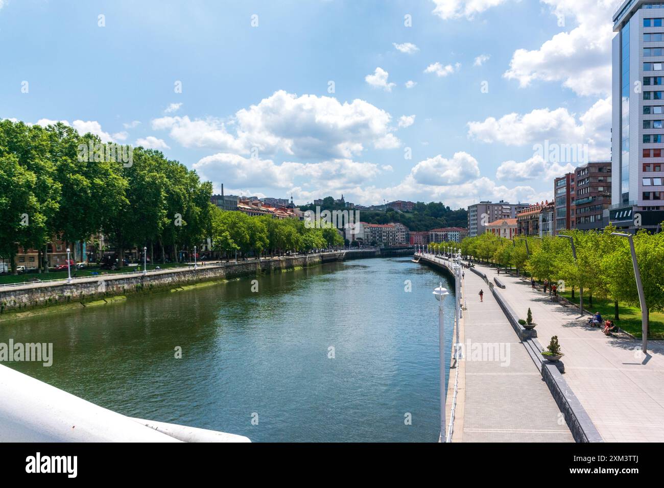 Sky reflections river buildings hi-res stock photography and images - Alamy