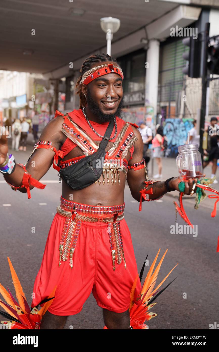 Caribbean carnival costume red hi-res stock photography and images - Alamy