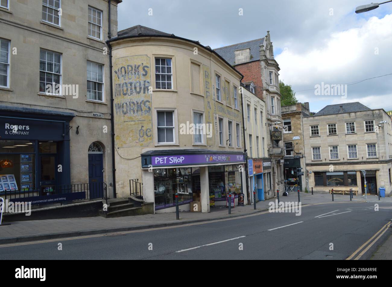 Frome Town Centre by Bath Road and Market Place. Frome, Somerset, England, United Kingdom. 18th June 2024. Stock Photo