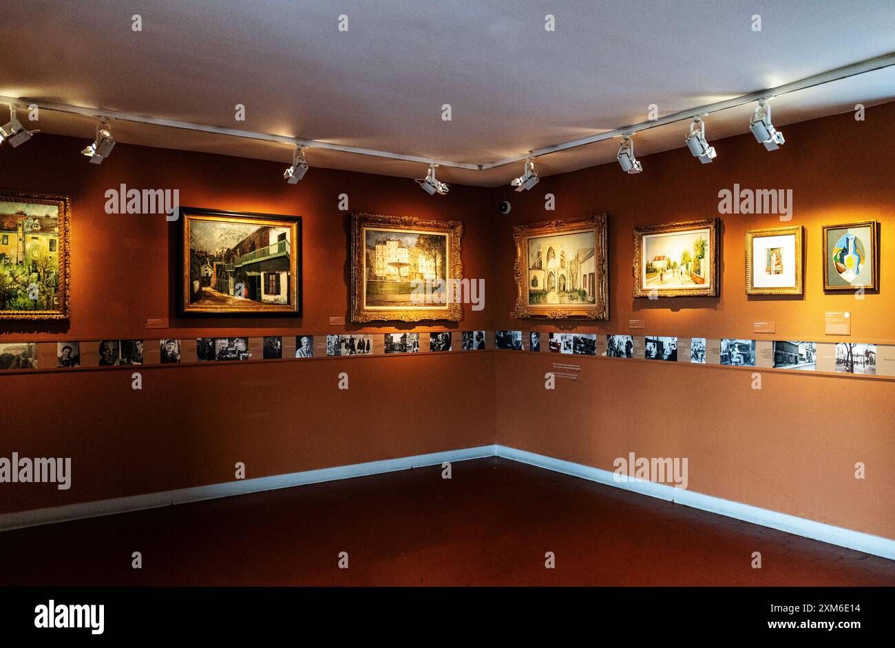Interior of Musée de Montmartre in rue Cortot, 18th arrondissement of ...