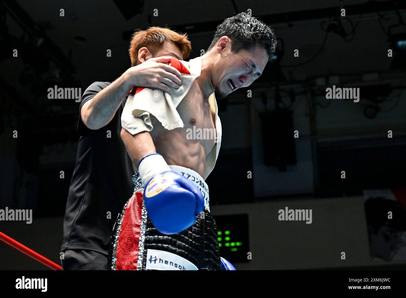 Keita Kurihara of Japan won the 8R super bantamweight boxing Keita Kurihara of Japan won the 8R super bantamweight boxing