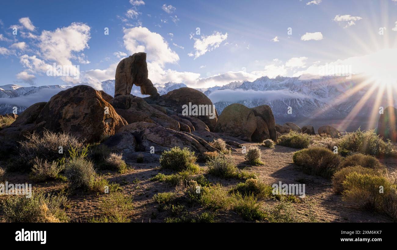 Alabama hills inyo mountains hi-res stock photography and images - Alamy