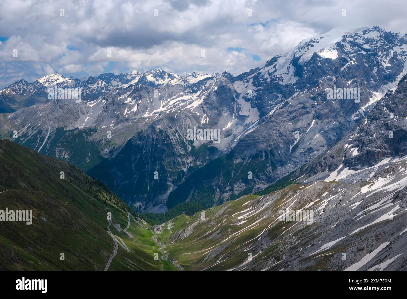 stilfserjoch-vinchgau-south-tyrol-italy-mountain-landscape-on-the