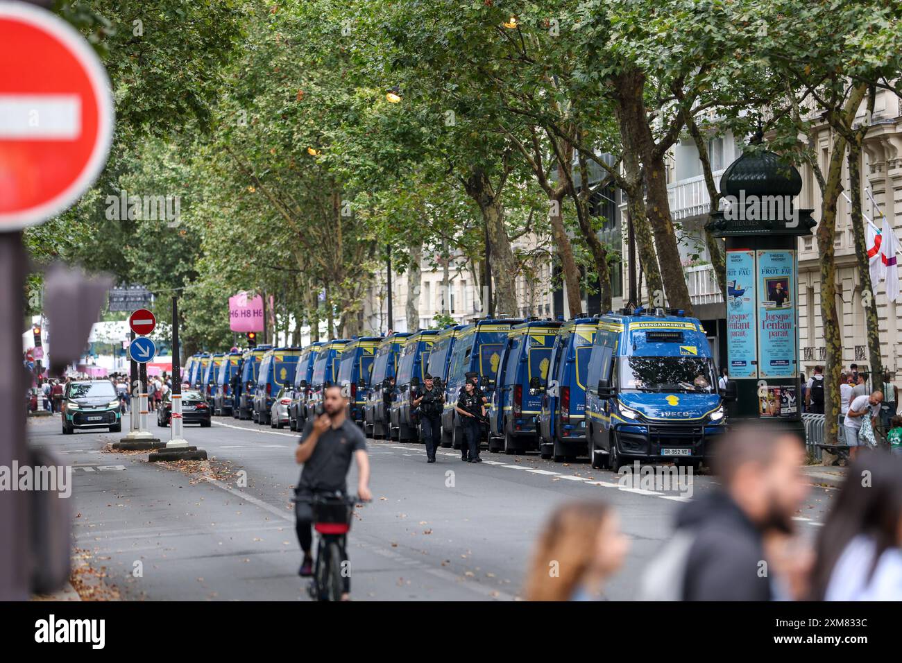 pariz-francuska-26th-july-2024-the-atmosphere-ahead-of-the-opening