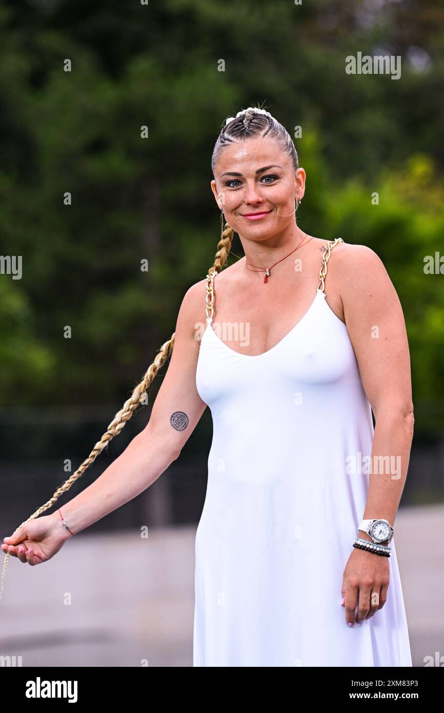 ロールプーロー　Laure Boulleau フランス代表　直筆サイン入りフォト Laure boulleau france hi-res stock photography and images